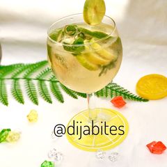 A picture of Virgin mint mojito.
