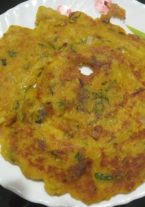 तांदळाच्या पिठाचे थालिपीठ रेसिपी चे मुख्य फोटो 