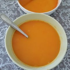 A picture of Tomato soup.
