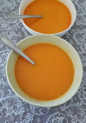 A picture of Tomato soup.