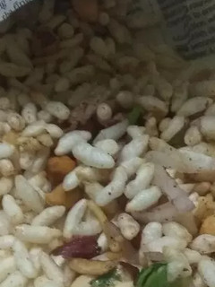 A picture of Jhal Muri.