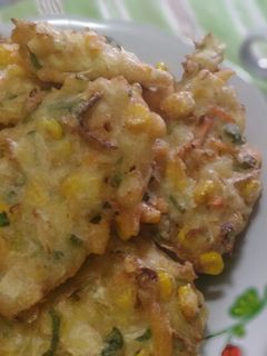 Foto resep Bakwan sayur (48)