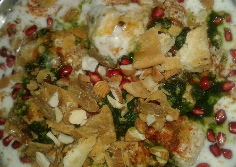 Recipe of Favorite Dahi bhalle papdi chaat