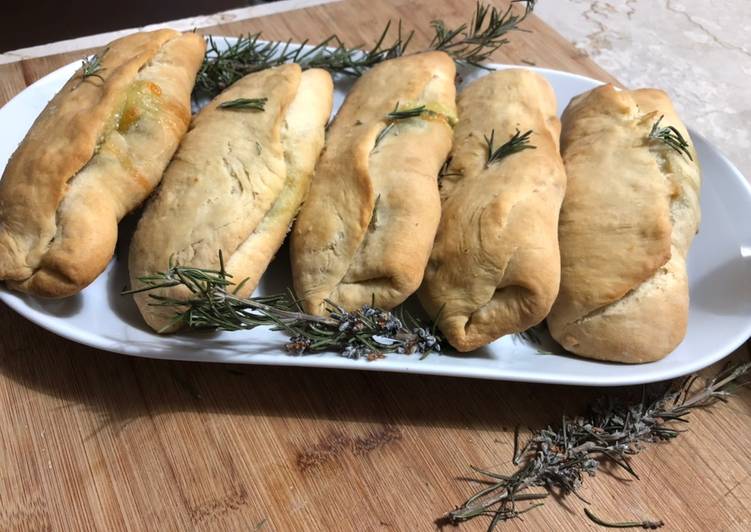 Calzoncini di focaccia