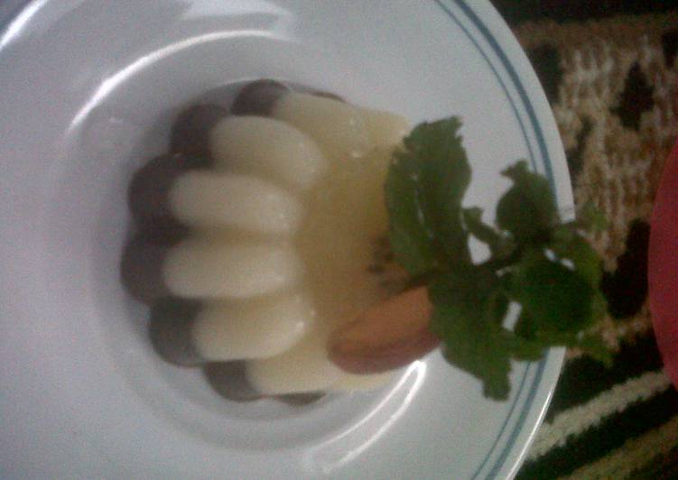 Puding Tape Lapis Cokelat