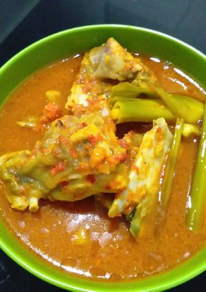 Foto resep Kepala ikan kakap asem pedes