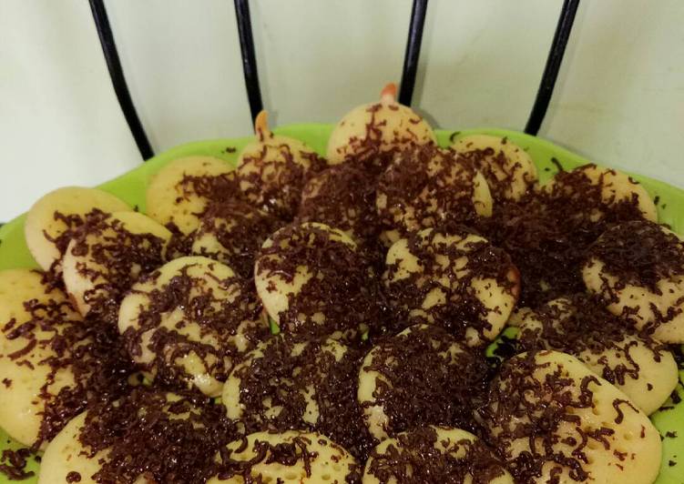 Bagaimana Menyiapkan Fluffy Kue Cubit, Enak