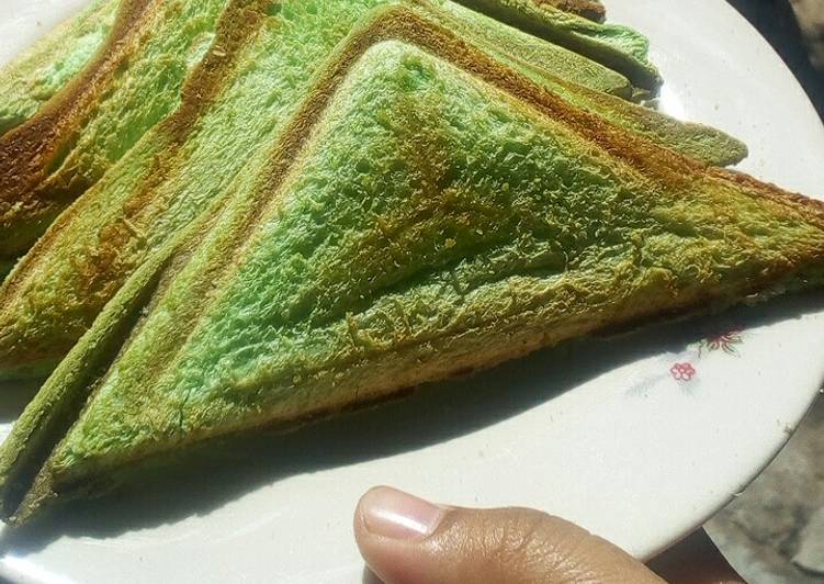 Roti panggang rasa pandan gurih mantap😆 tanpa selai😱