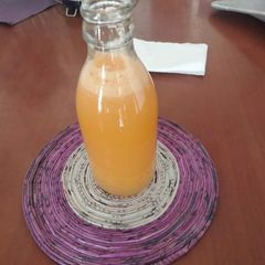 Orange juice A picture of Orange juice.