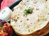मटर आलू पराठा (Matar Aloo Paratha Recipe In Marathi)