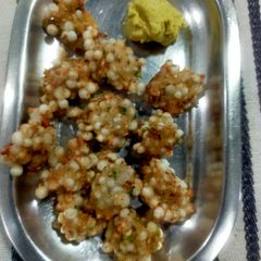 Sabudana Pops A picture of Sabudana Pops.