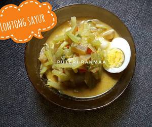 Masakan Unik Lontong sayur ala me  Praktis Enak