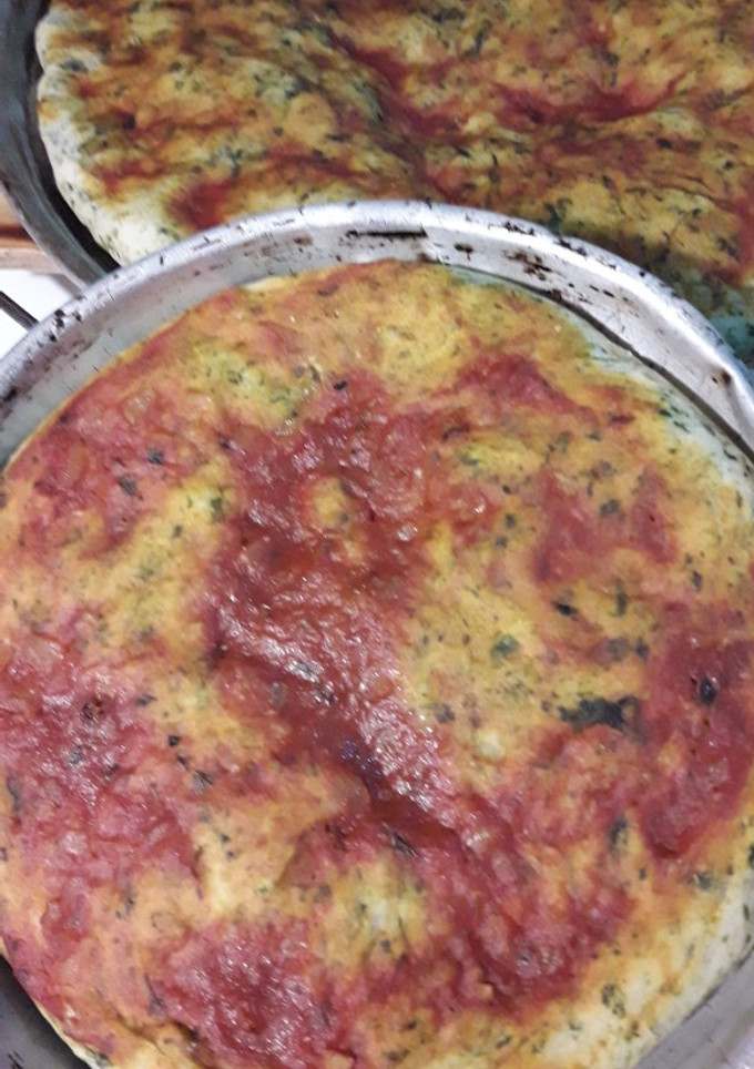 Una foto de Masa de pizza con espinaca