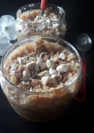 A picture of Cabbage halwa.