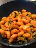 Macarrão c/ cogumelos e Húmus