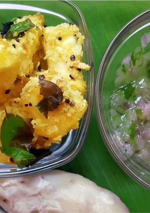 A picture of Tapioca stir fry with chilli chutney.