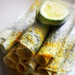 A picture of Lemon Poppy Seeds Crêpes.