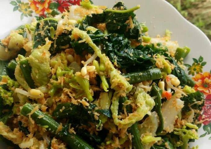 Resep: Urap gurih mantul Farah Quinn