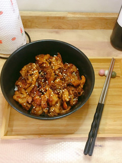 日式燒肉蓋飯 的食譜成品照片