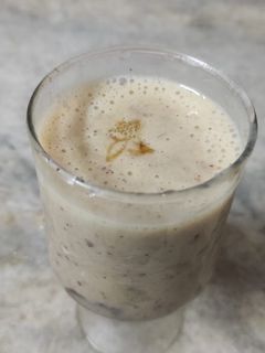 வாழைப்பழம் மில்க்ஷேக் / Banana milk shack reciep in tamil செய்முறை முக்கிய புகைப்படம்
