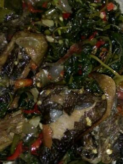 Foto resep Oseng kangkung ikan pe/pari pedas mampus