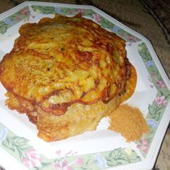 A picture of Wainar filawa fried with palm oil.