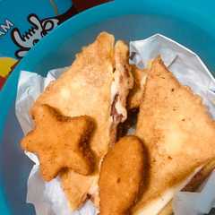 รูปของ Sandwich goreng sederhana cepat