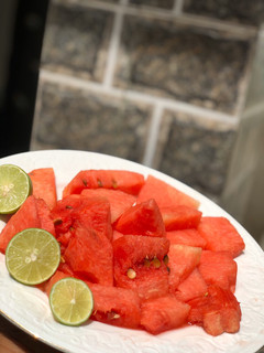 A picture of Watermelon lemonade.