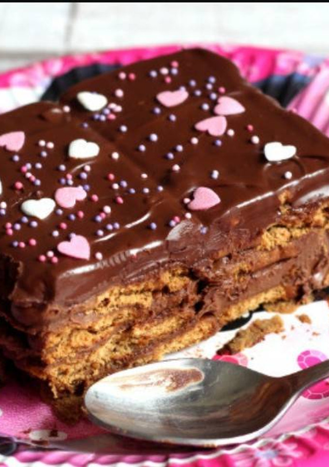 Una foto de Tarta de galletas con chocolate