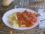 Carne con tomate natural