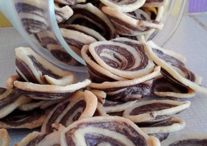 Ini dia! Bagaimana cara bikin Kuping Gajah Renyah sajian Lebaran yang sempurna