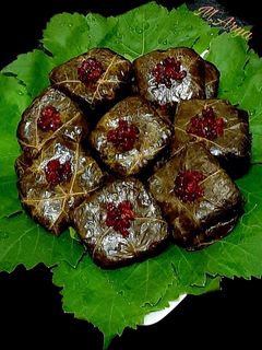 عکسی از دستور دلمه برگ مو