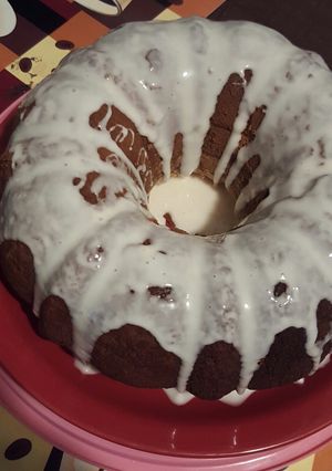 A picture of Cream Cheese Pound Cake.