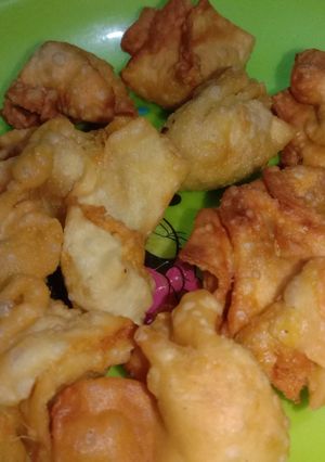 Foto resep Pangsit isi ayam rebus