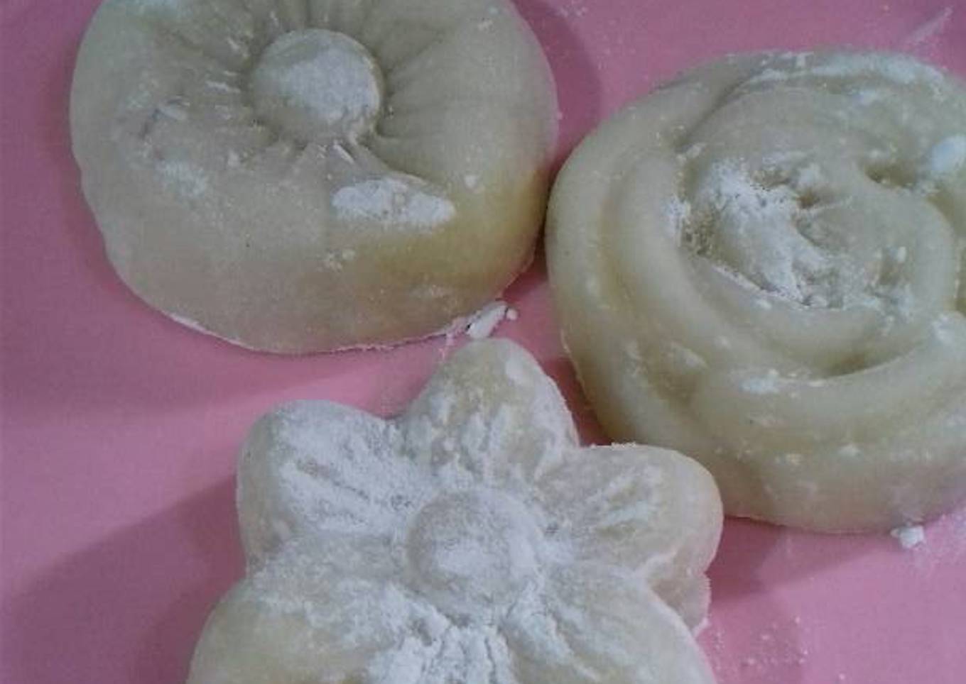 Resep Snow skin moon cake isi ubi aka mochi