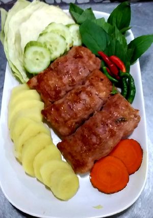 รูปของ แหนมไก่ย่าง