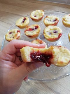 Une photo de Muffins healthy SSA aux poires🍐et cœur confiture de figues 🤤