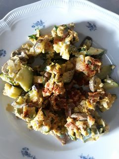 Una foto de Revuelto de verduras
