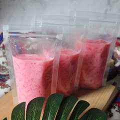 A picture of Es lumut nutrijell.