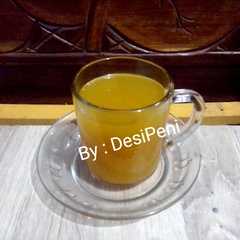 A picture of Wedang Kunyit Asam Jawa.