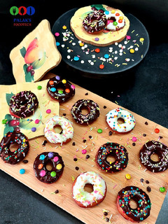 A picture of Doughnuts.