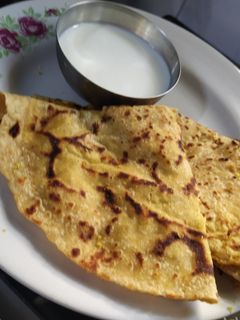 पुरण पोळी लुसलुशीत (Puranpoli recipe in marathi) रेसिपी चे मुख्य फोटो