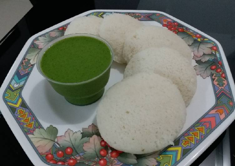 Steps to Make Homemade Instant Rice Idli