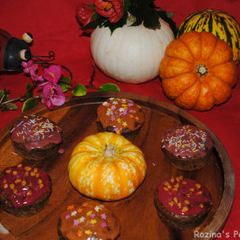 Pumpkin muffins A picture of Pumpkin muffins.