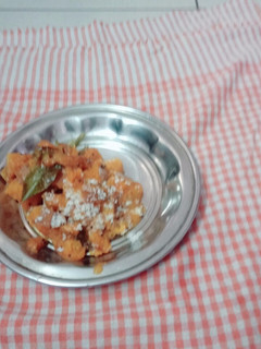 பூசணிக்காய் பொரியல் (Poosanikkai poriyal recipe in tamil) செய்முறை முக்கிய புகைப்படம்