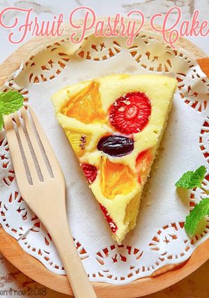 Foto resep Fruits Pastry Cake with Creamy Vanilla Sauce