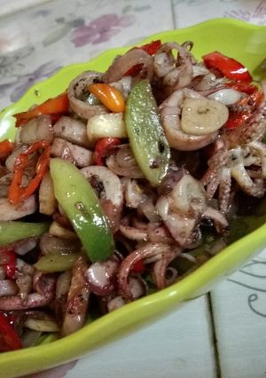 Foto resep Tumis Cumi Asin Pedas