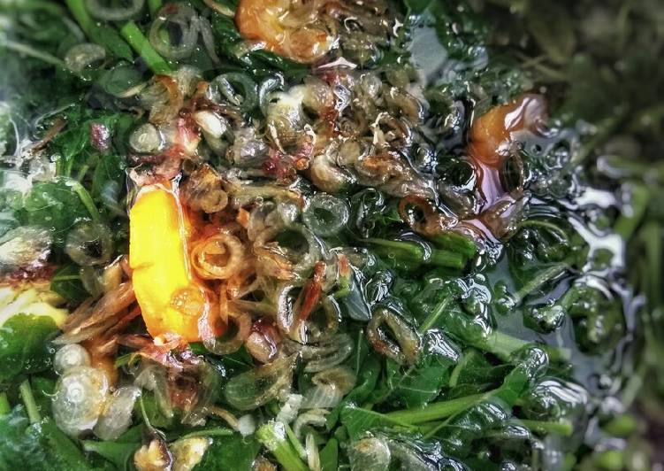 Langkah Mudah untuk Membuat Sayur Bayam Bening Kunci, Bikin Ngiler