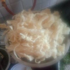 A picture of Rice atta wafers.