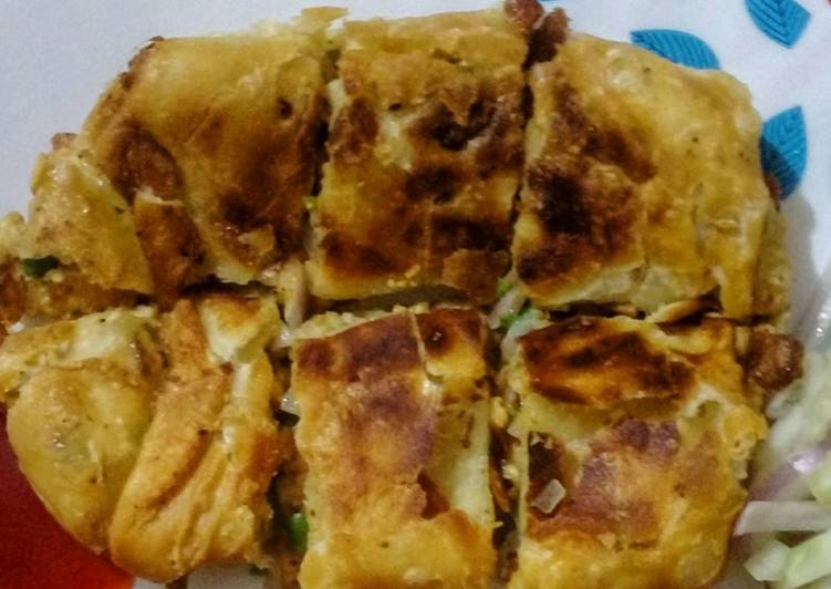 Recipe of Award-winning Moghlai Paratha/Egg Paratha